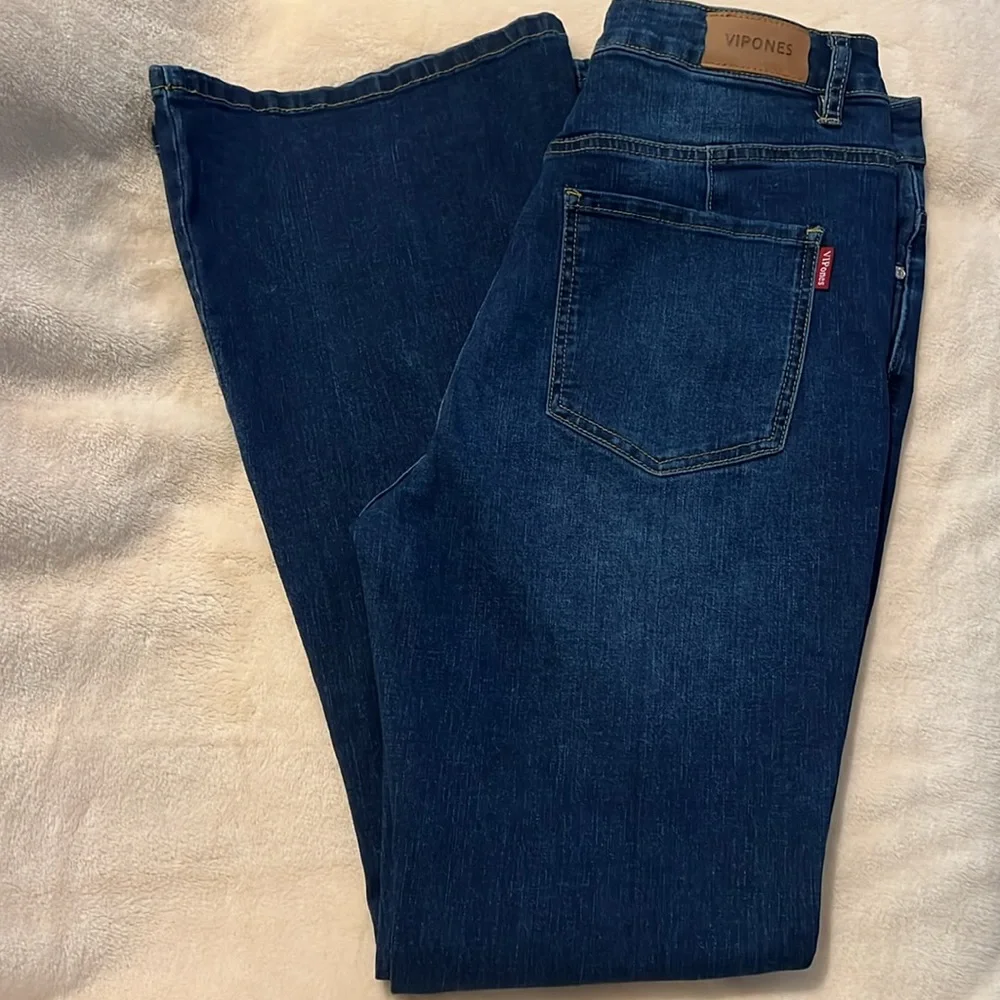 VIPONES Boot Cut Jeans - Picture 4 of 7